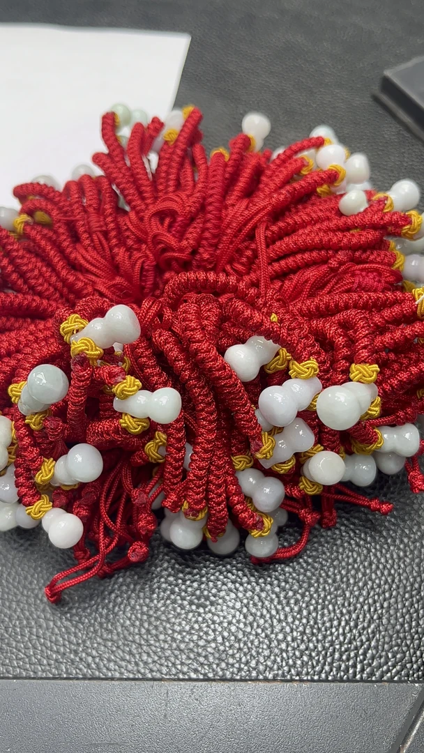 【小鱼儿推荐】天然翡翠葫芦手绳@DDH96566/多样性发一件