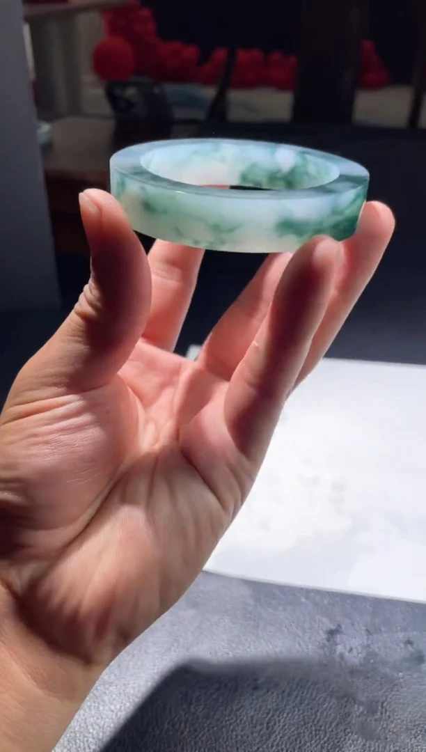 【闪购商品】定制翡翠手镯未镶嵌DDG/发一件