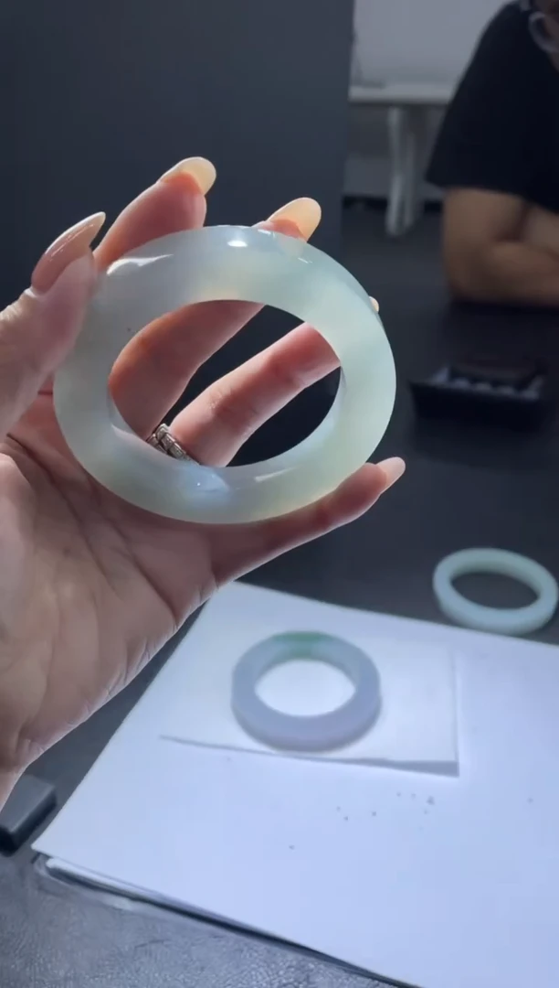 【闪购商品】定制翡翠手镯未镶嵌DDH25754