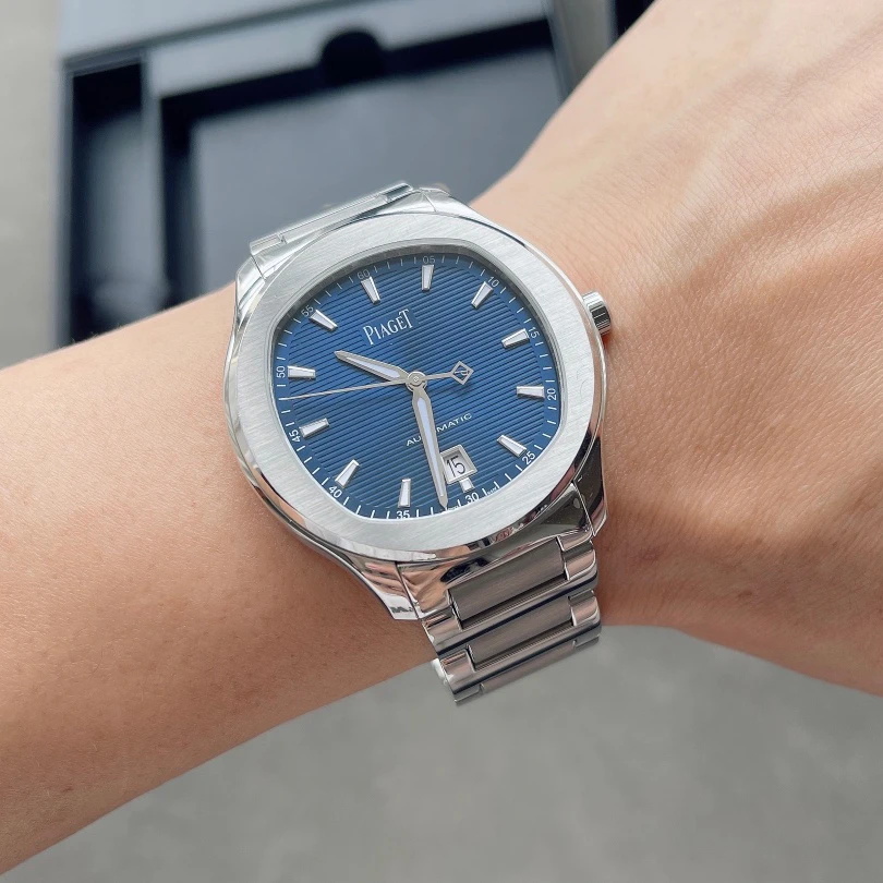 99新 Piaget/伯爵 伯爵POLO盒证蓝面精钢自动机械男表G0A41002