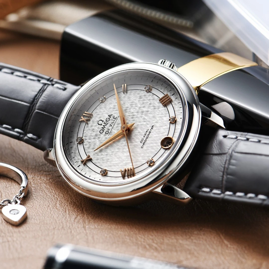 99新 Omega/欧米茄 碟飞/真皮/女表424.13.33.20.52.001手表
