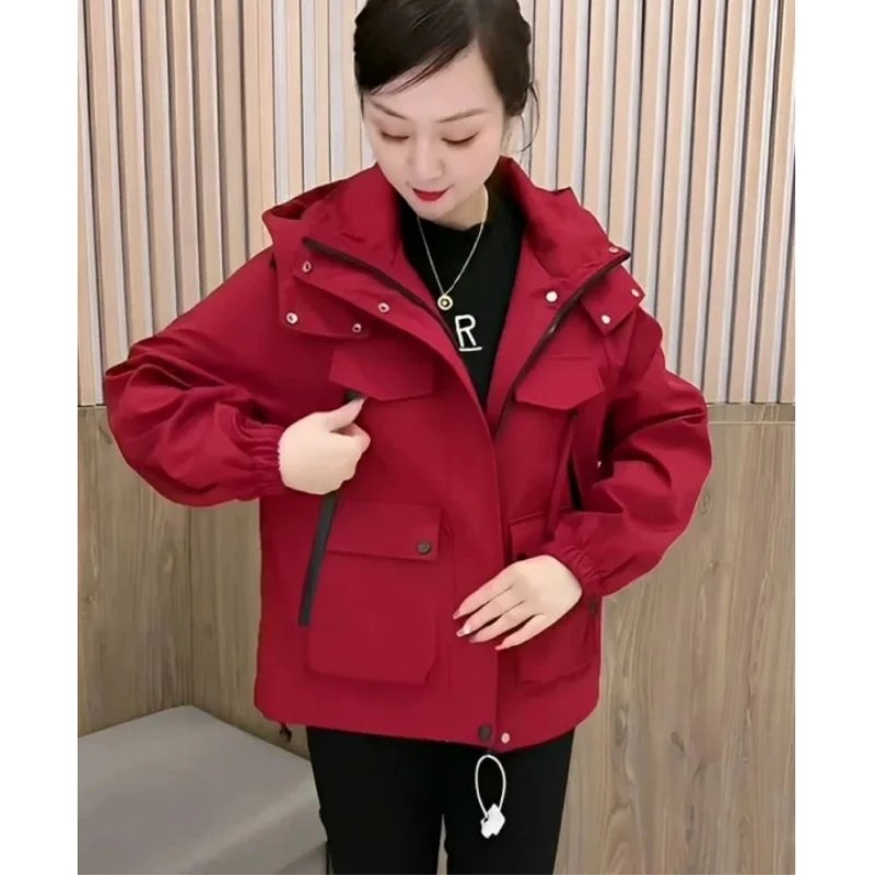 连帽工装外套女2024春秋新款大口袋时尚宽松短款冲锋衣外穿上衣潮