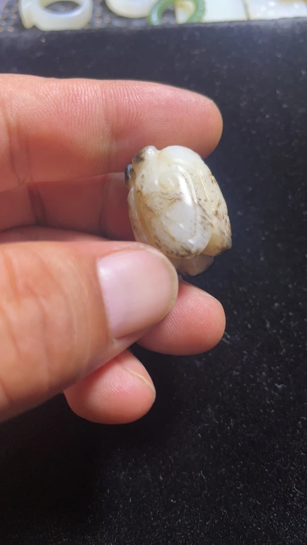 老和田白玉双面蝉、工藝精湛、大气