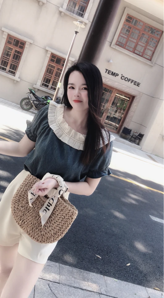 新款甜美风格上衣