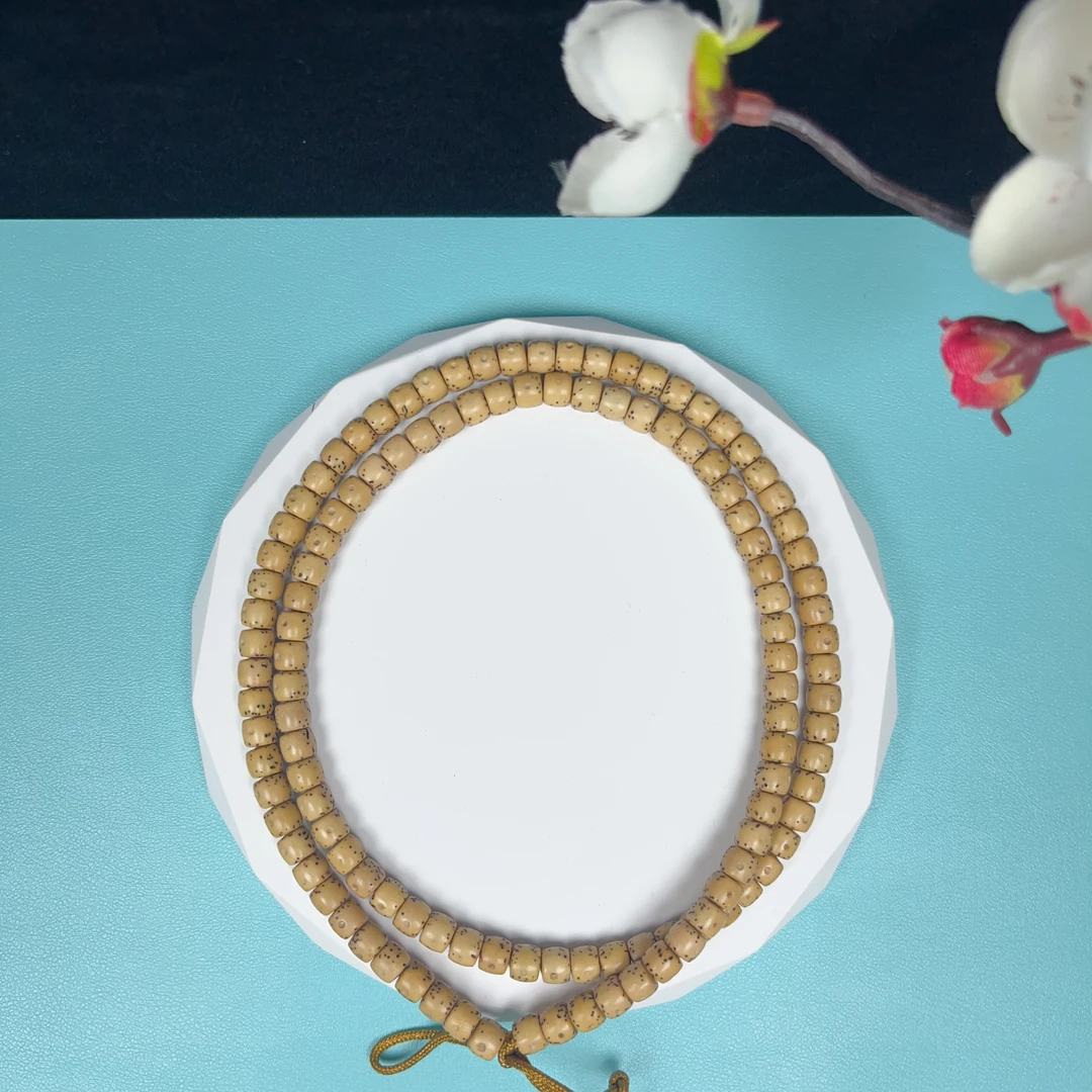 6X5mm高货天然月原生态鸡油黄半壁江山海南星月菩提手串文玩好物