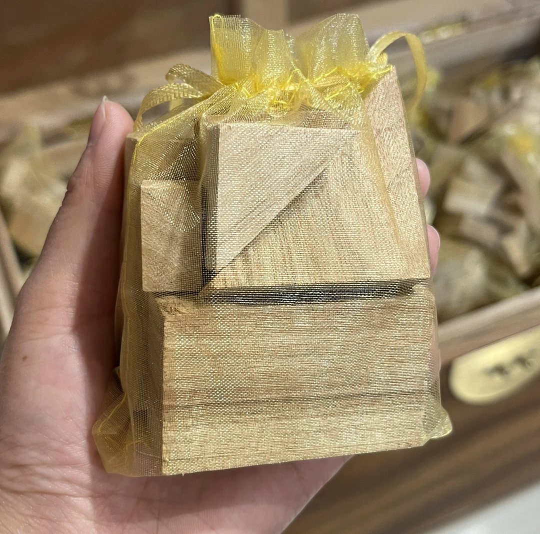 香樟木木块边角料5包樟木刨花5包