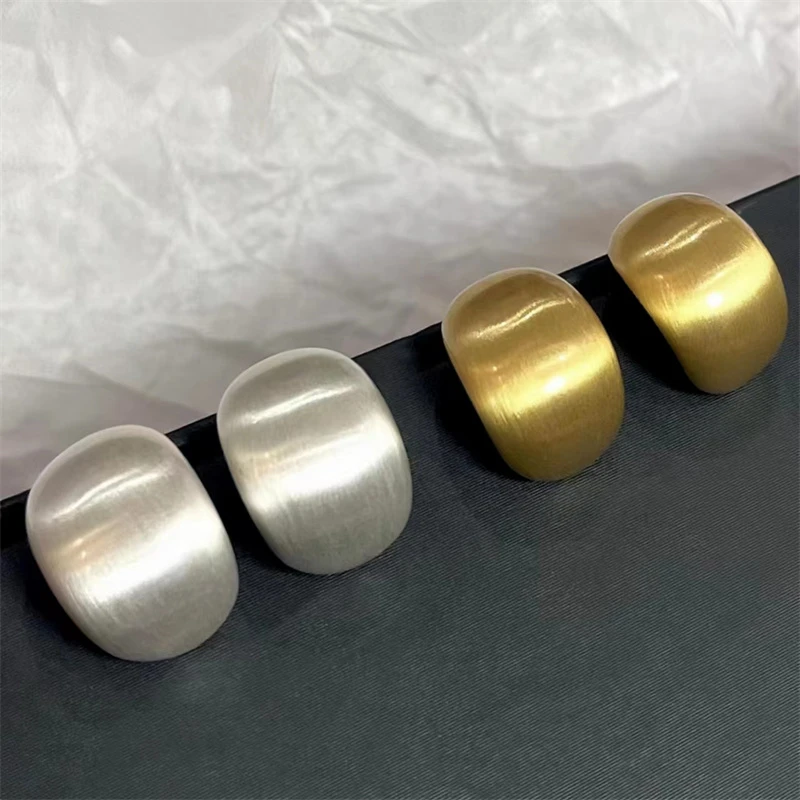 铜合金耳饰 欧美金属磨砂拉丝金豆豆耳钉ins冷淡风耳饰小众D1