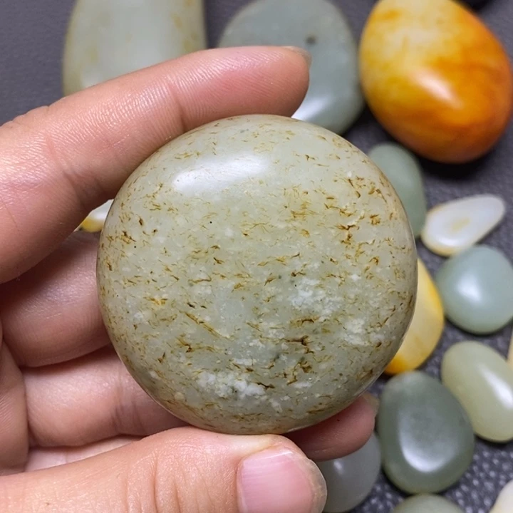和田玉（糖玉）挂件未镶嵌