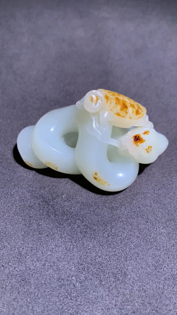 新疆和田玉籽料，玄武，高贵尊荣，成功人士的象征