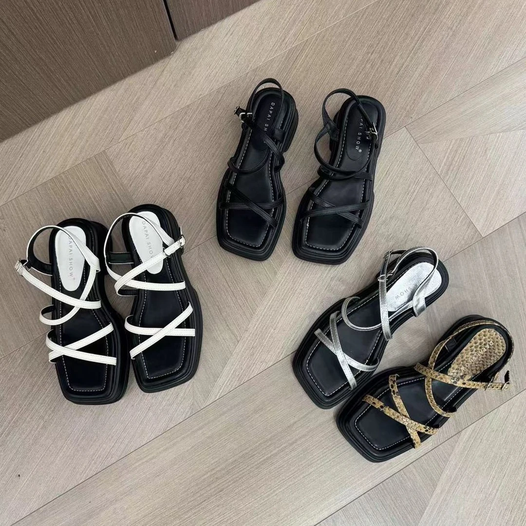 一字带系带厚底凉鞋