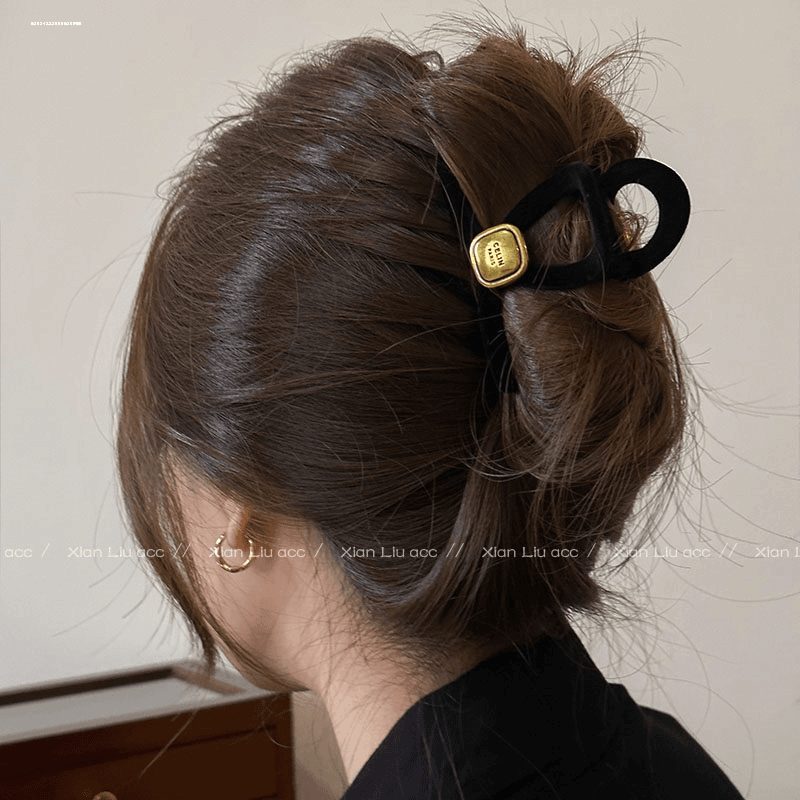 色爱心植绒抓夹发卡后脑勺盘发百搭头饰少女气质时尚显白发饰