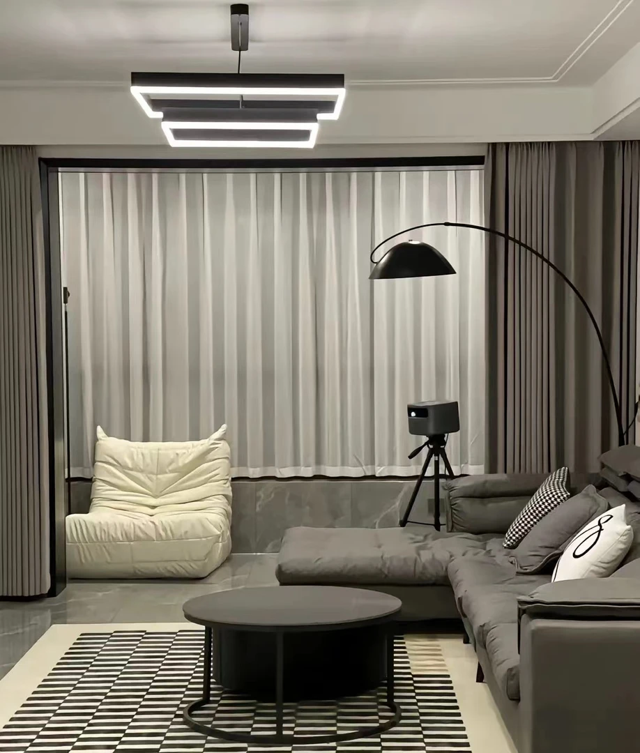 海棠湾高精密（高温定型）高端窗帘