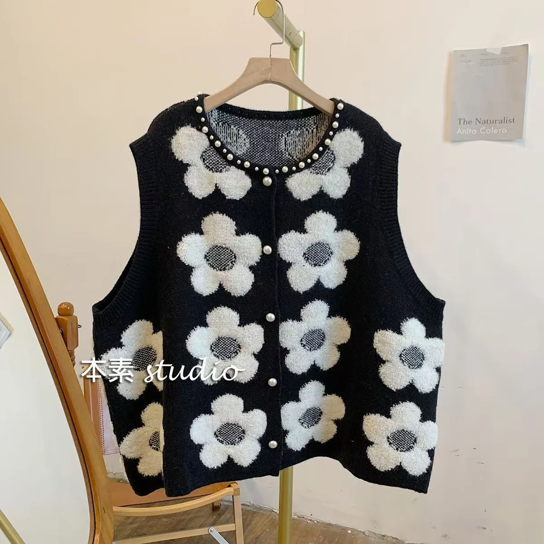 C1141珍珠装饰圆领立体大花宽松开衫马甲