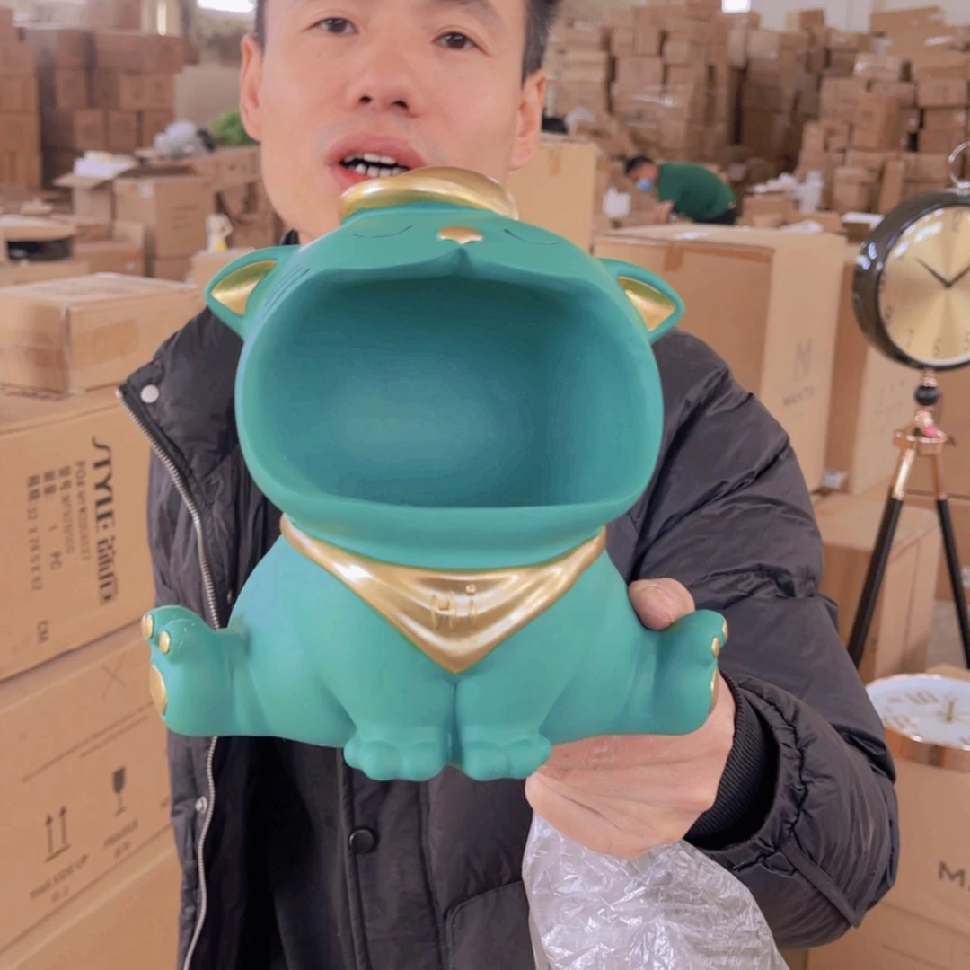 【闪购商品】树脂小379