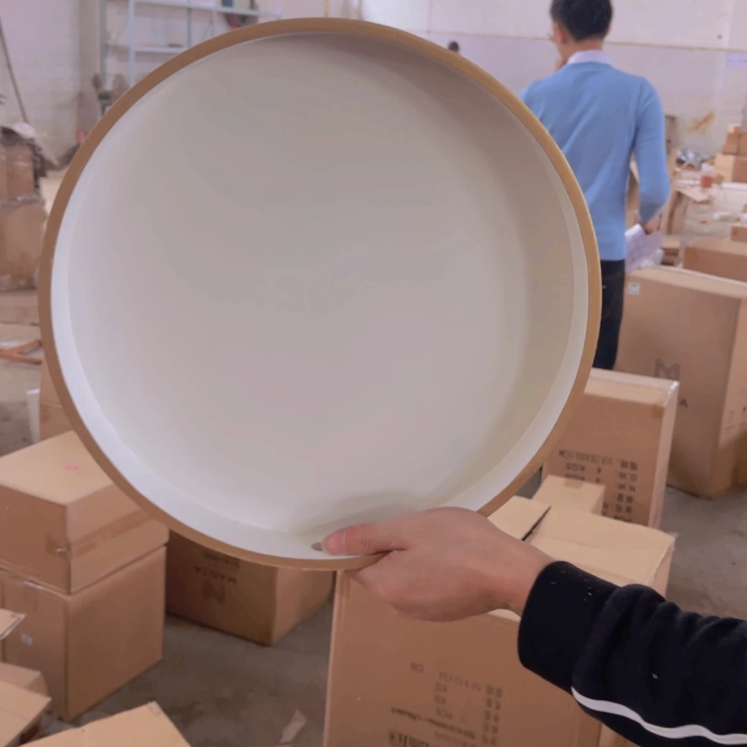 【闪购商品】树脂材质小151