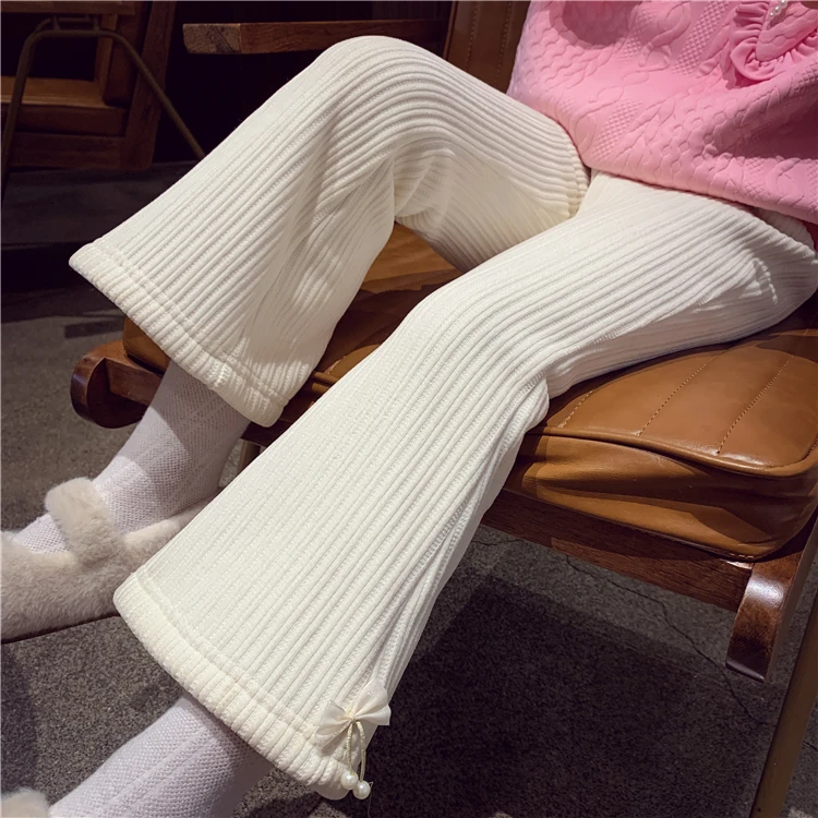 雪尼尔女童春秋长裤2025新款洋气儿童喇叭裤女孩休闲裤纯色外裤