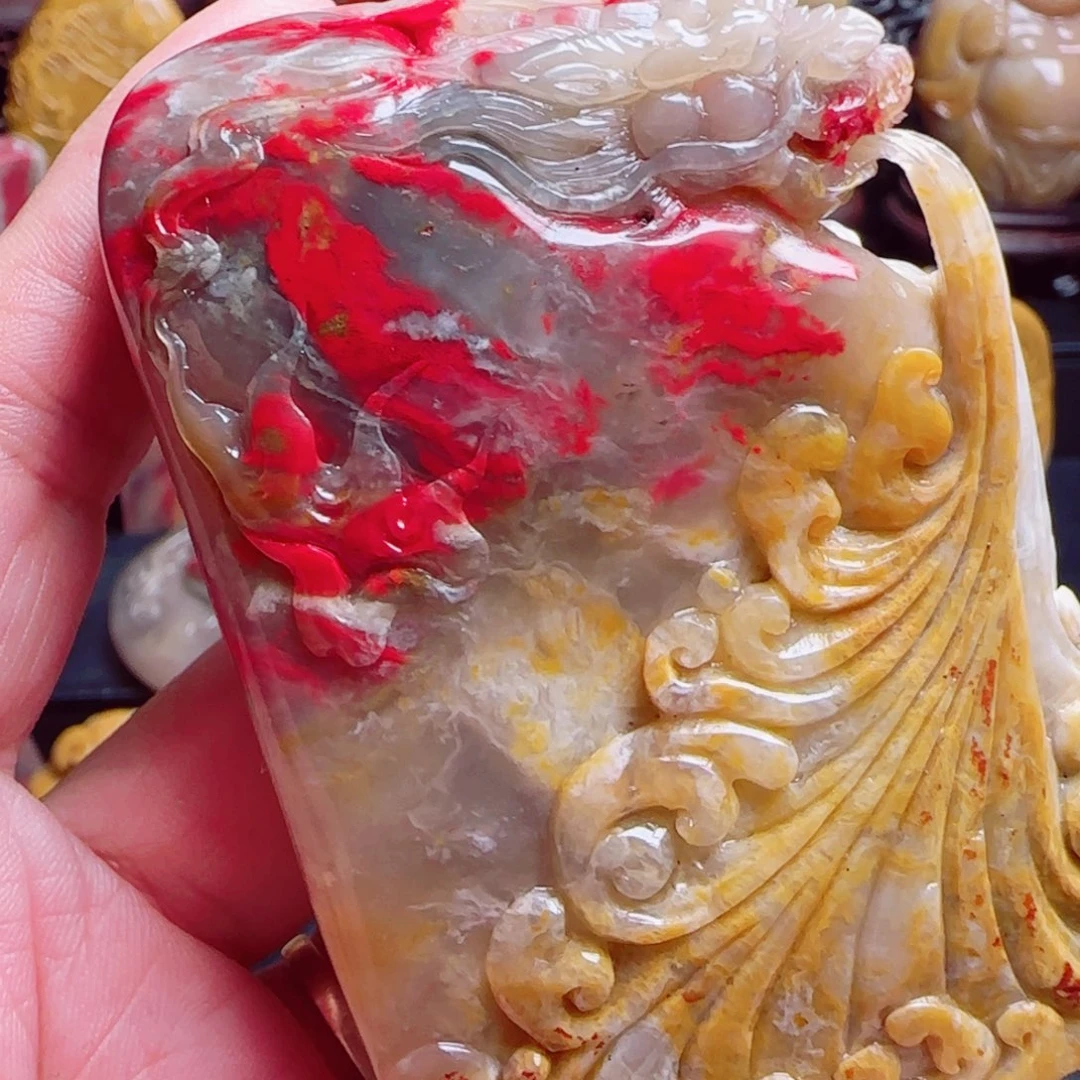 昌化石昌化鸡血石