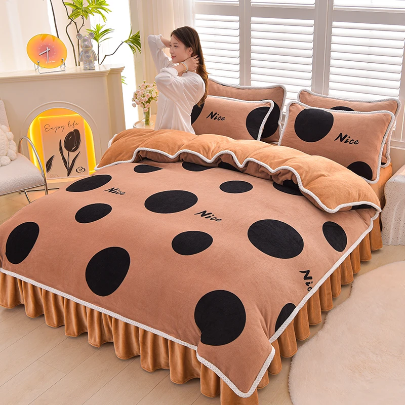 2024新款直播爆款大包边牛奶绒四件套保暖加厚菠萝格床裙