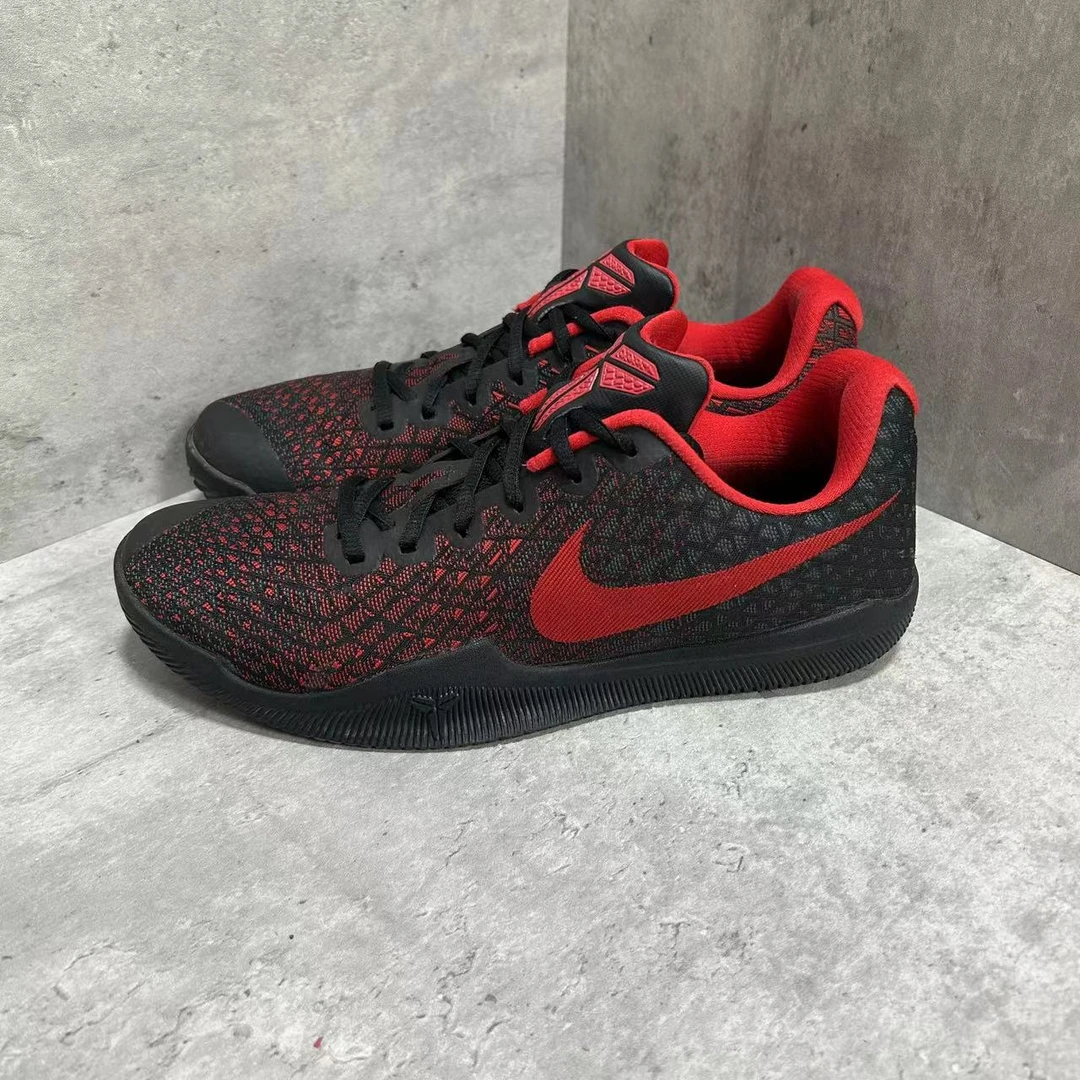 43码(尺码偏小） Nike 科比 曼巴精神 低帮 复古篮球鞋 工价1679