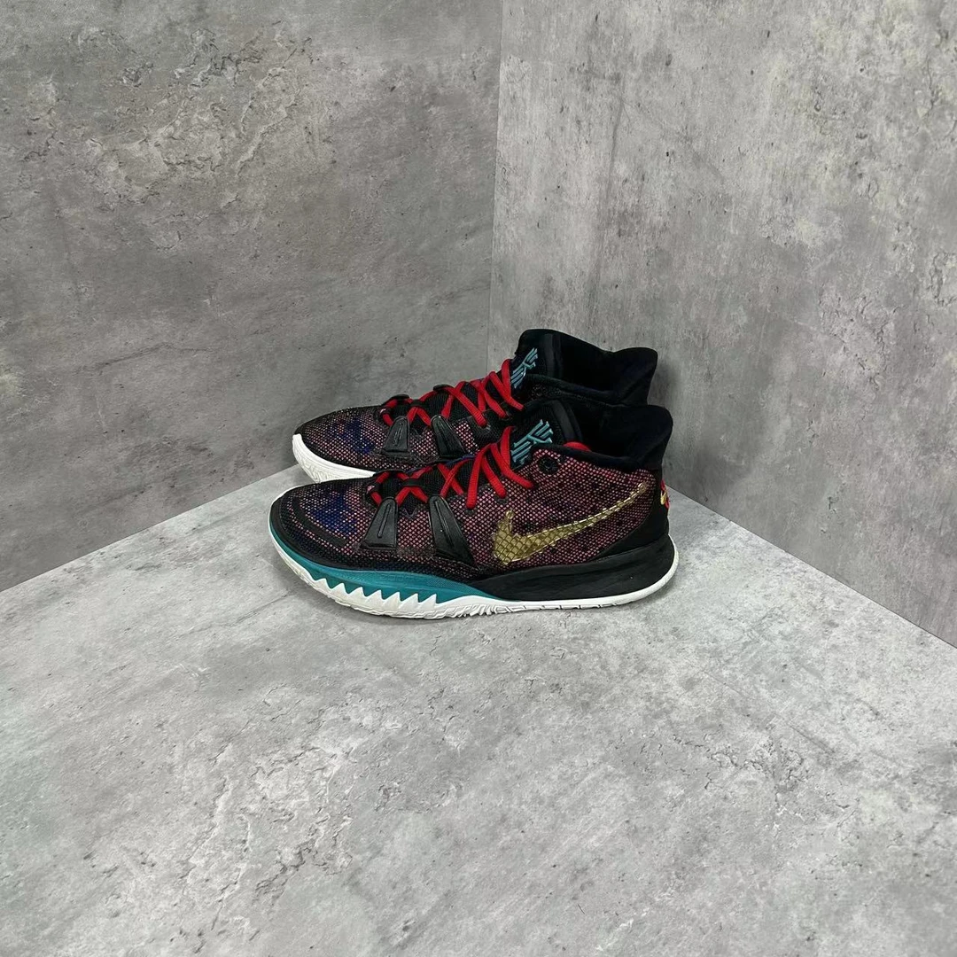 42.5码 Nike 欧文7 中国年 黑紫 中帮 实战篮球鞋