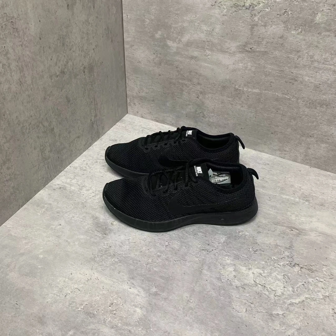 38码 Nike 黑色 低帮 跑步鞋