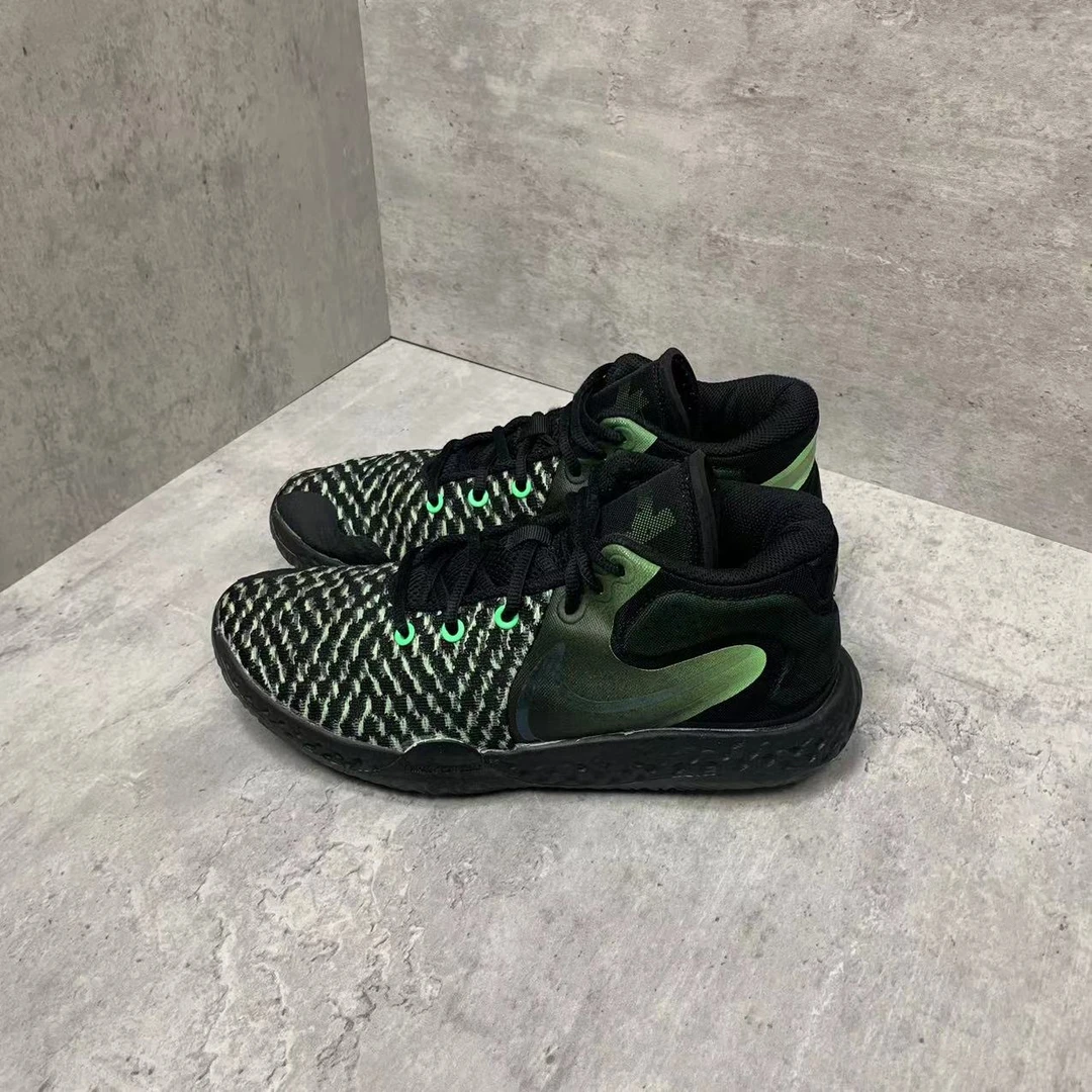 42码 KD5 黑绿 中帮 复古篮球鞋
