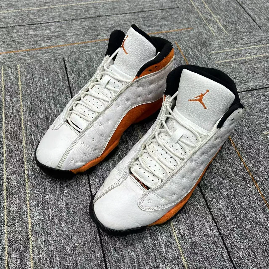 42.5码 Jordan13 白橙 篮球鞋/参考价1199