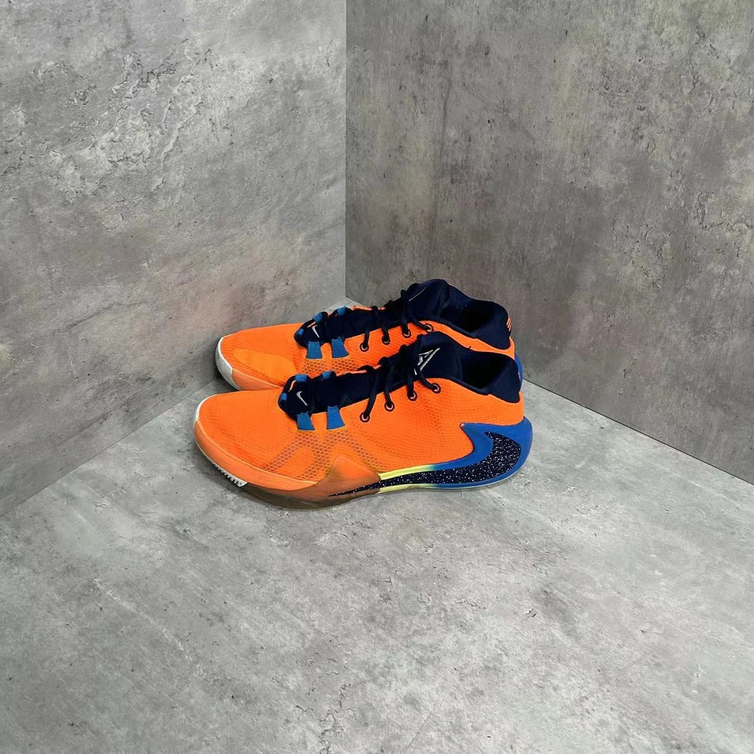 45.5码 Nike 字母哥 1 橙蓝拼接 中帮 篮球鞋