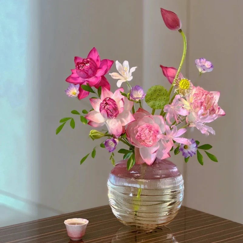 大相莲花新中式水波纹渐变色玻璃花瓶 家居客厅书房餐桌花器摆件