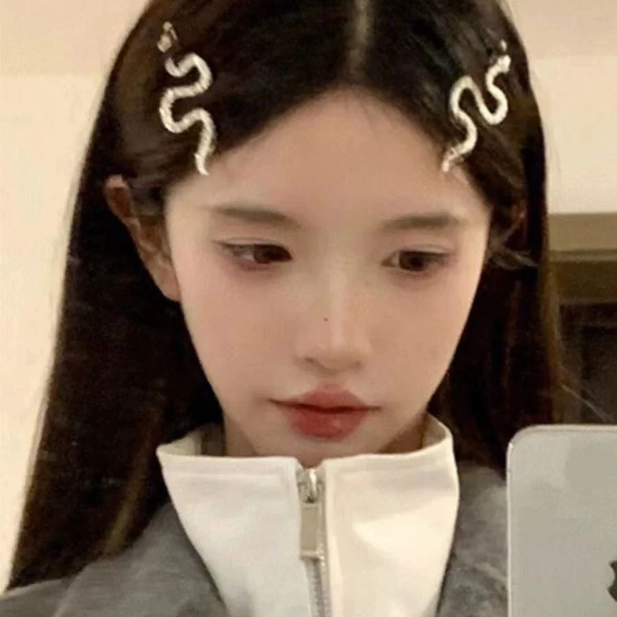 暗黑风酷辣少女发饰银色蛇形发夹一字夹欧美气质刘海夹潮