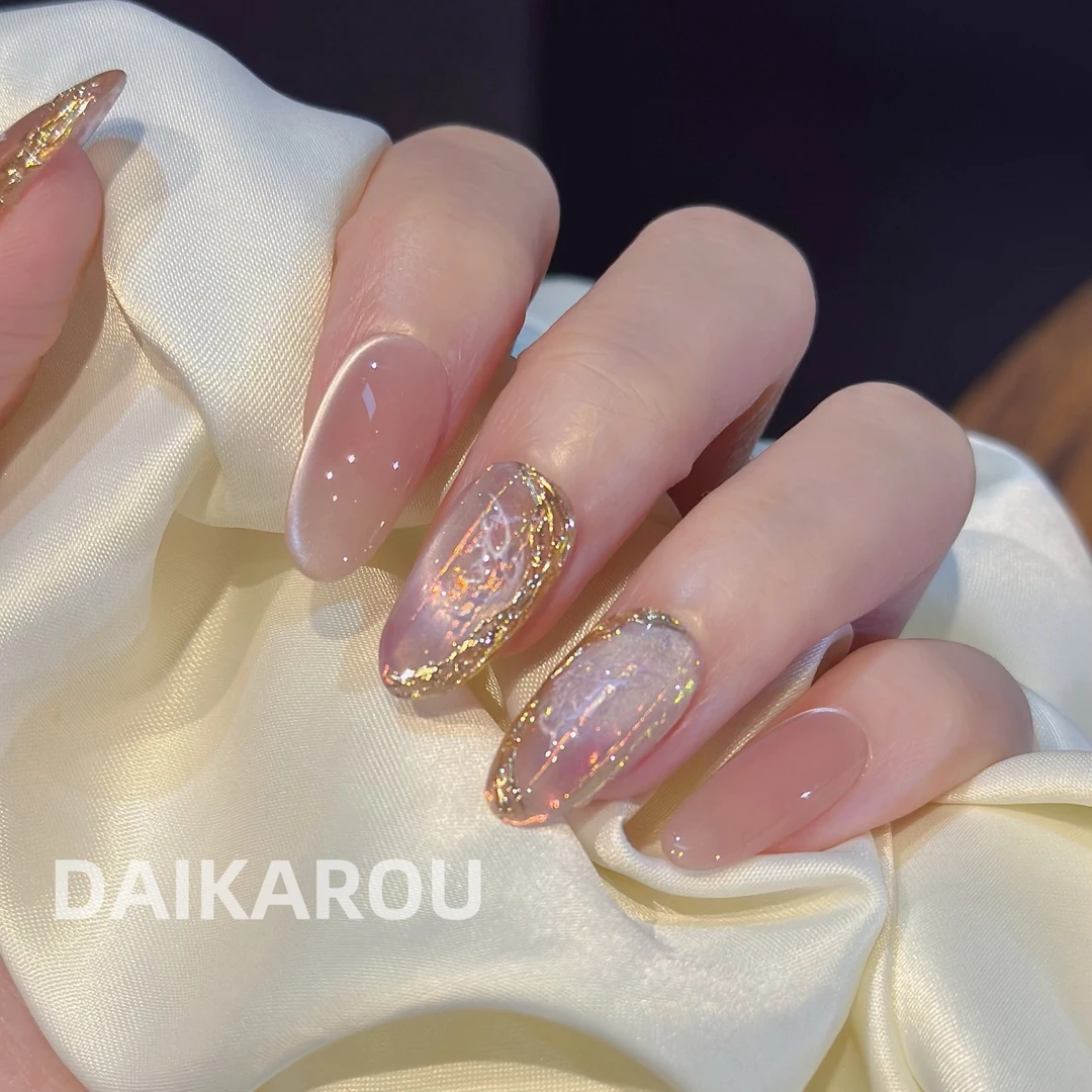 霞光宝匣 黛卡柔  每分每刻 此度 短椭圆 手工穿戴甲10片