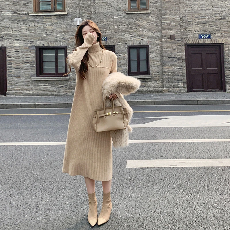 孕妇高级感毛衣裙2024秋冬季新款过膝显瘦加厚保暖内搭外穿连衣裙