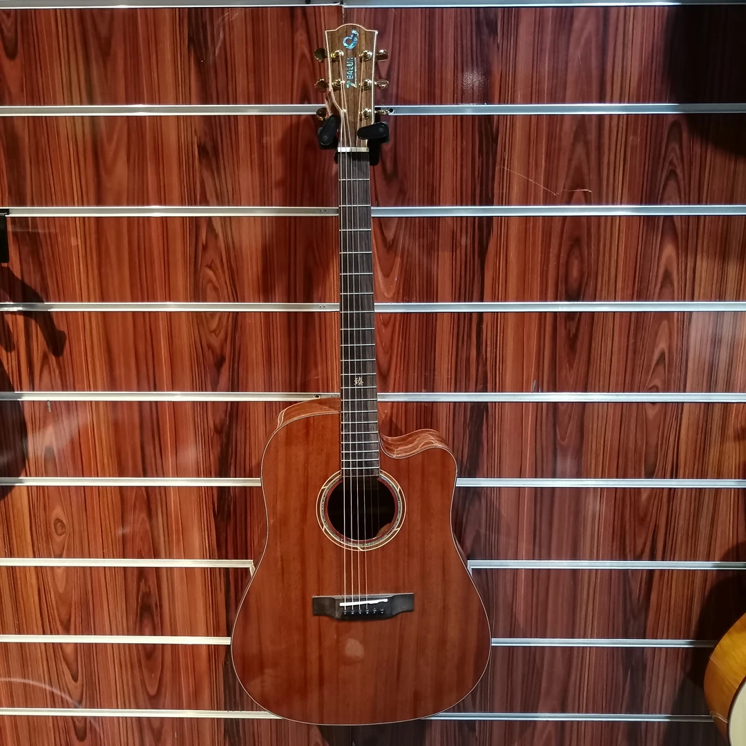41寸臻路吉他型号KD-330SC全桃花芯