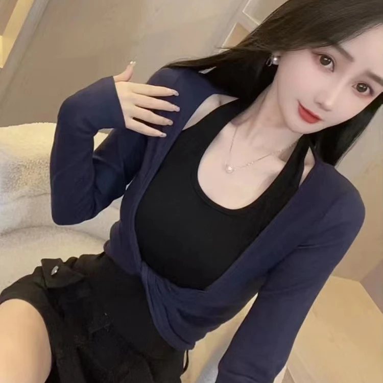 纯欲风辣妹假两件长袖T恤女秋装气质修身上衣性感时尚百搭小衫潮