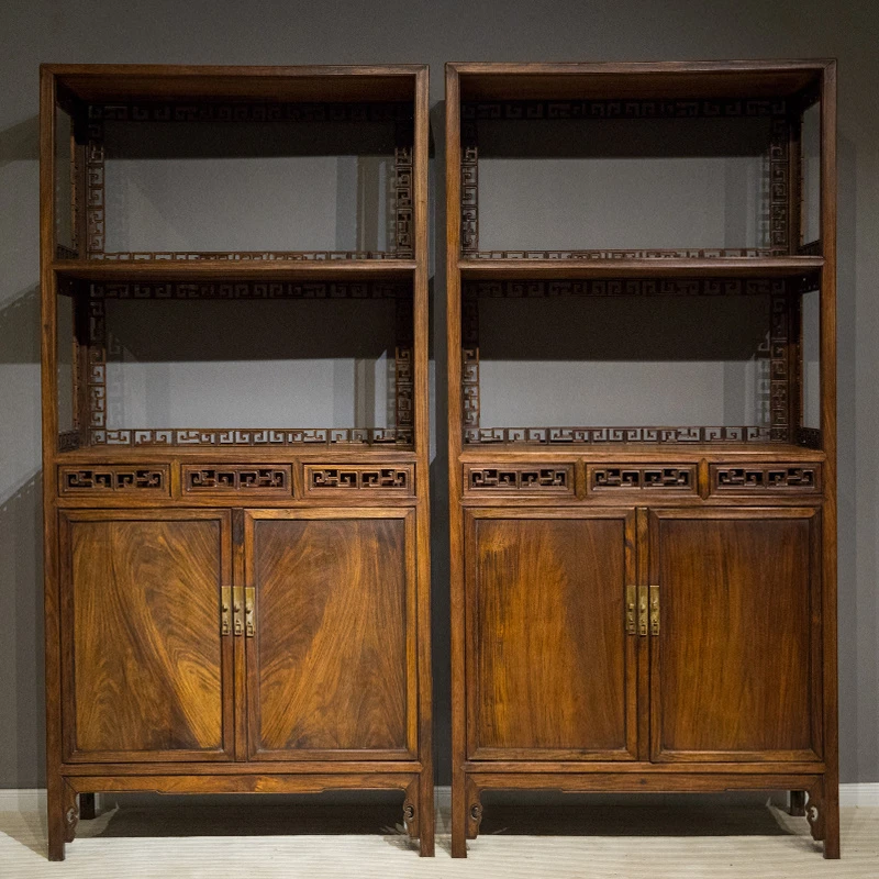 清 红木透雕拐子纹圈口双层亮格柜（一对）古董收藏