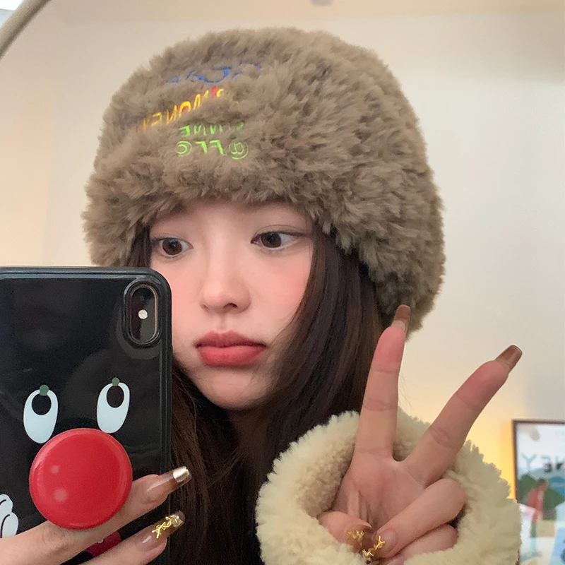 可爱毛绒帽子女冬季保暖户外骑车加厚2022新款雷锋帽显脸小毛线帽