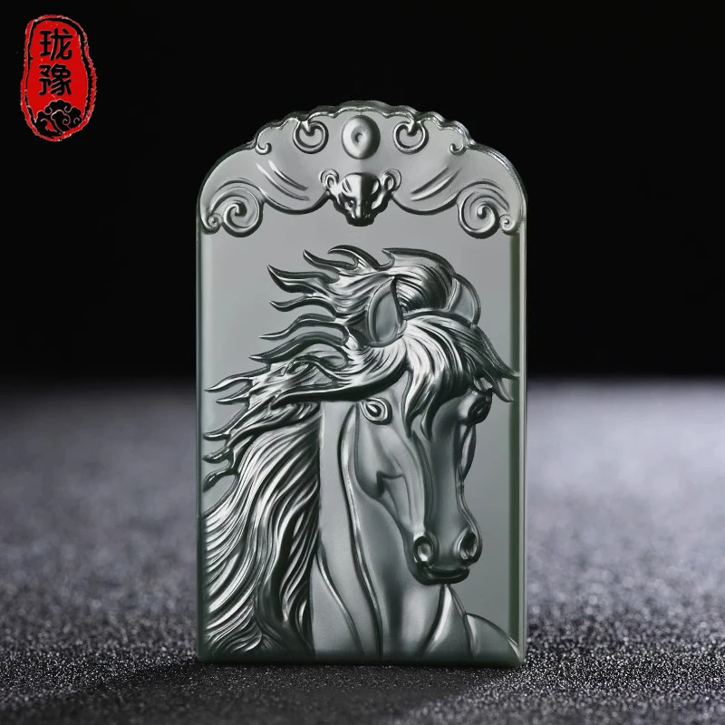 和田玉青玉细料马到成功玉牌吊坠男士款生肖马玉佩玉器保真带证书