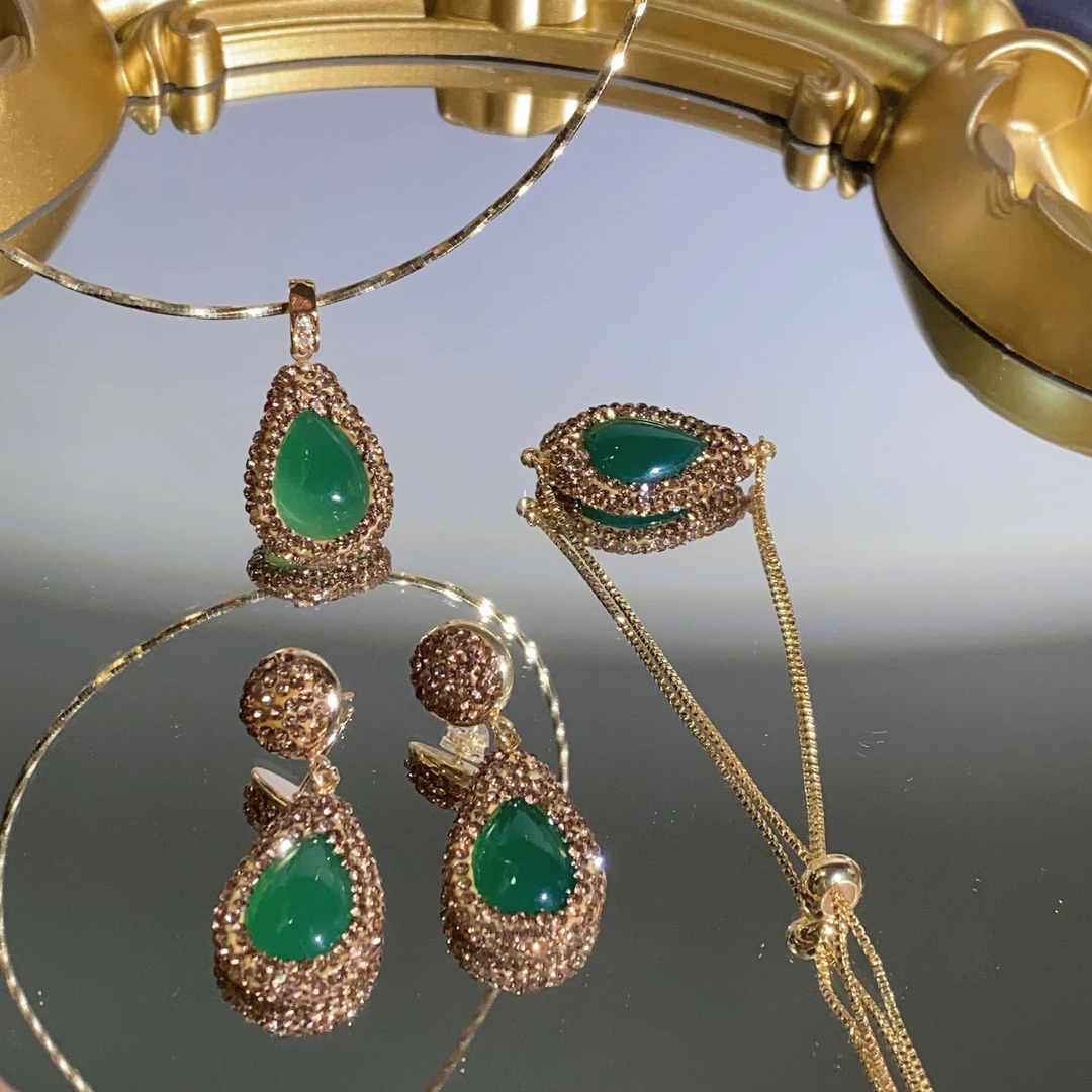 铜合金合成锆石耳饰 TTSD 绿色水滴mn三件套 3339