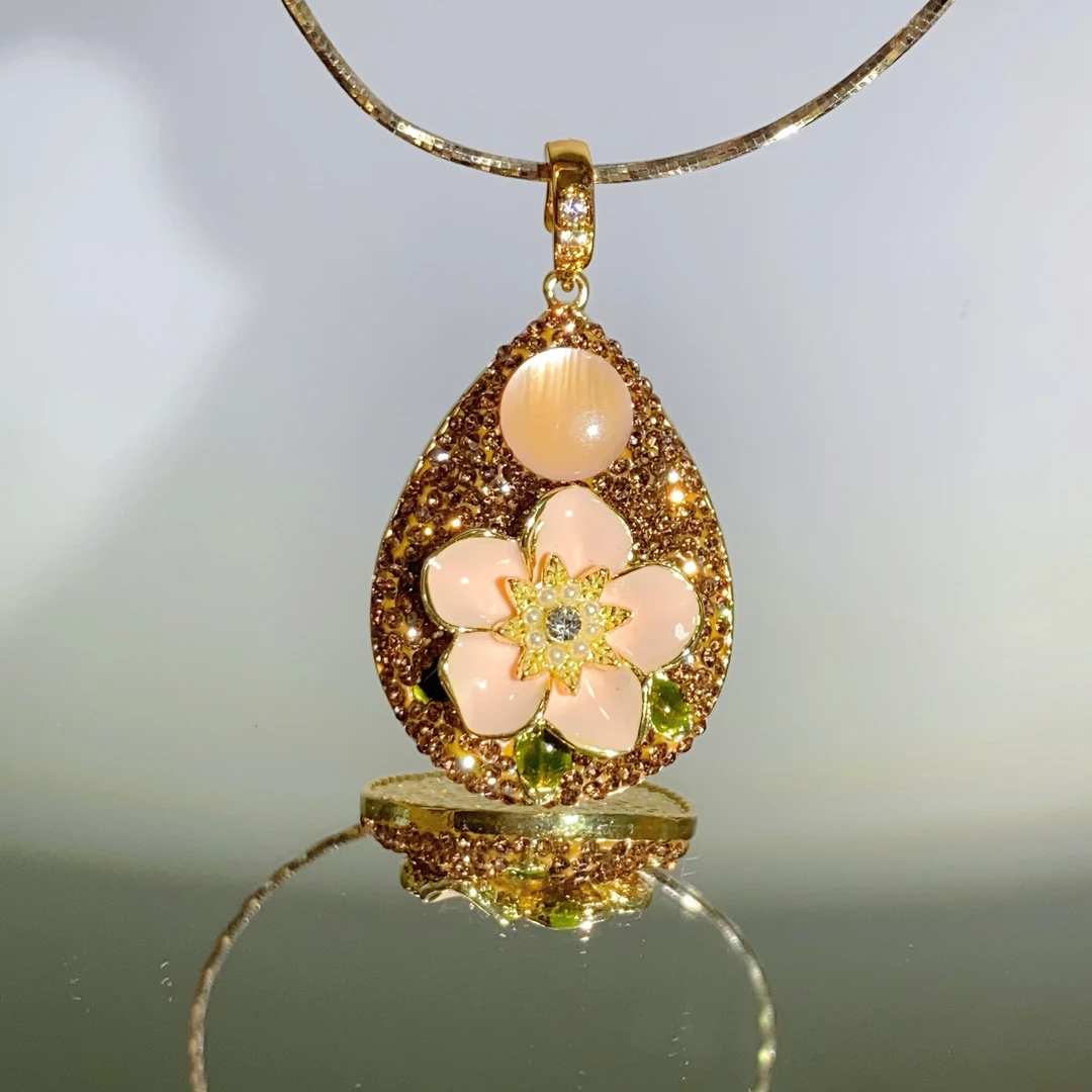 铜合金合成锆石吊坠 TTSD 珐琅彩工艺粉色花朵时尚重工吊坠4528