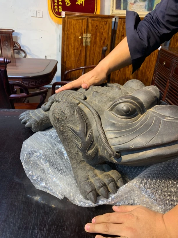手工艺非遗金蟾摆件一个