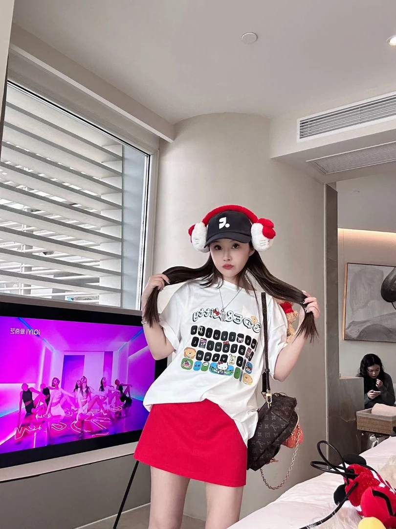 （ XY 1557-1613短袖）新款短袖撤柜圆领百搭半袖韩版上衣