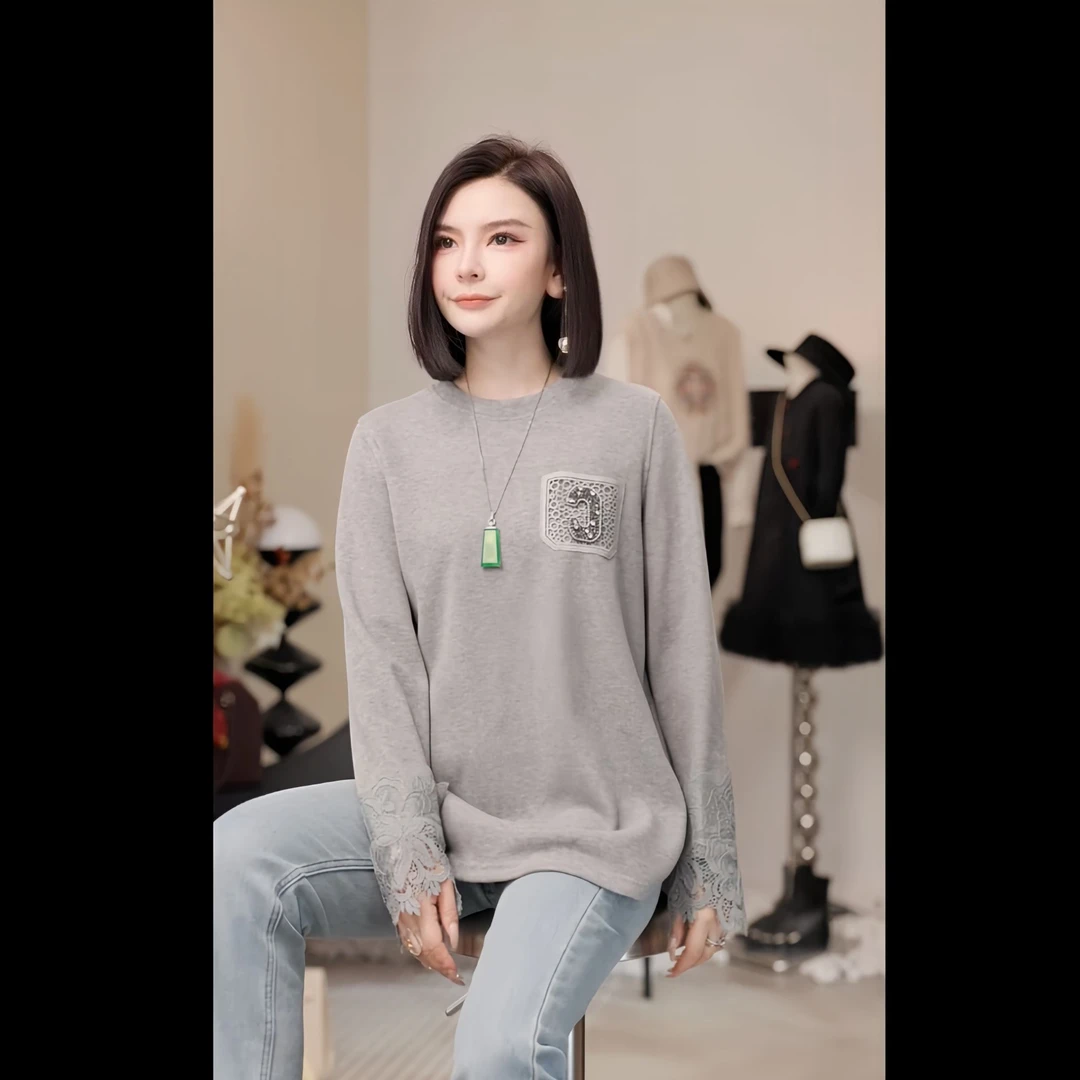 【燕子设计师品牌】秋冬设计感重工蕾丝拼接长袖上衣 21773 Q