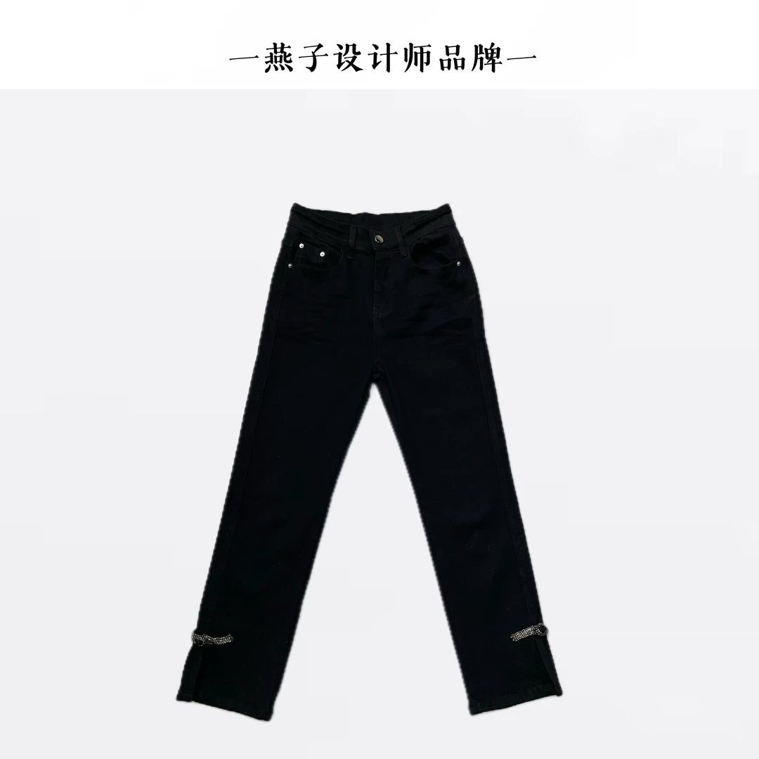 【燕子设计师品牌】简约盘扣钉珠百搭显瘦牛仔裤 13307 D