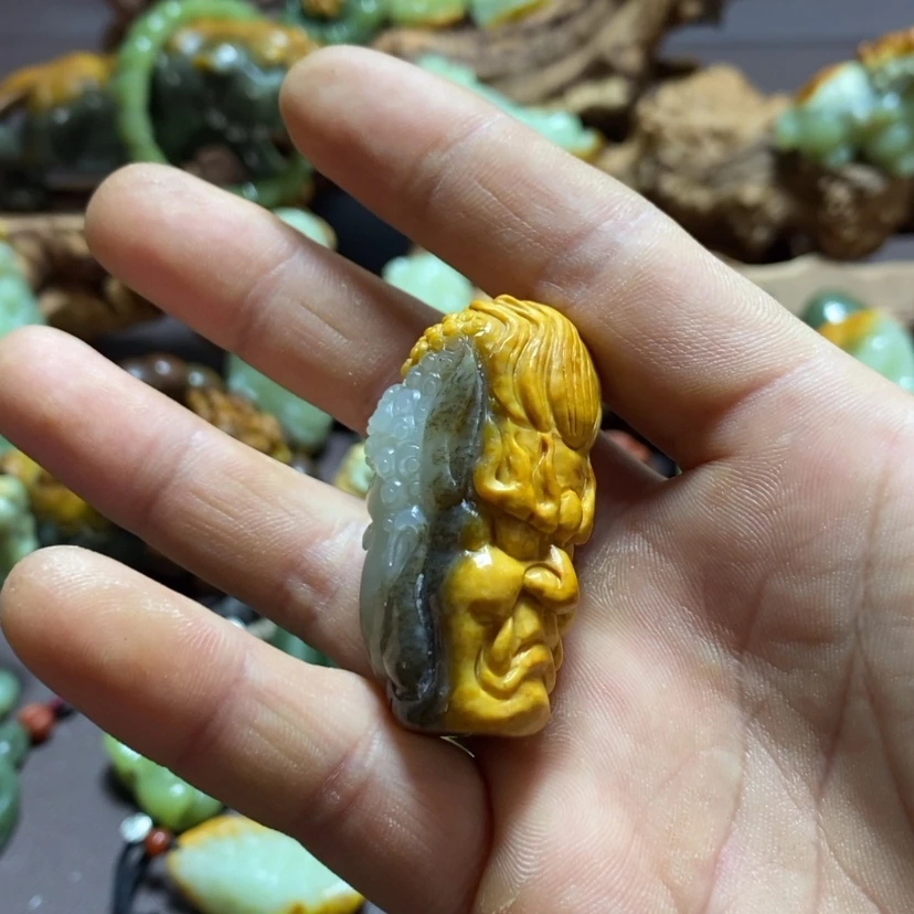 【闪购商品】岫岩河磨玉（透闪石质玉）吊坠未镶嵌明****租