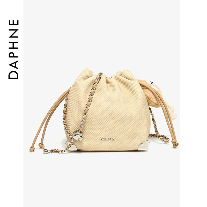 达芙妮Daphne抽绳水桶包夏季轻奢简约时尚小众单肩包斜挎包10188