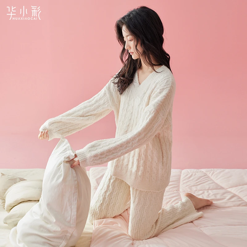 2025新款睡衣女秋冬季加厚保暖半边绒家居服简约高级感珊瑚绒套装