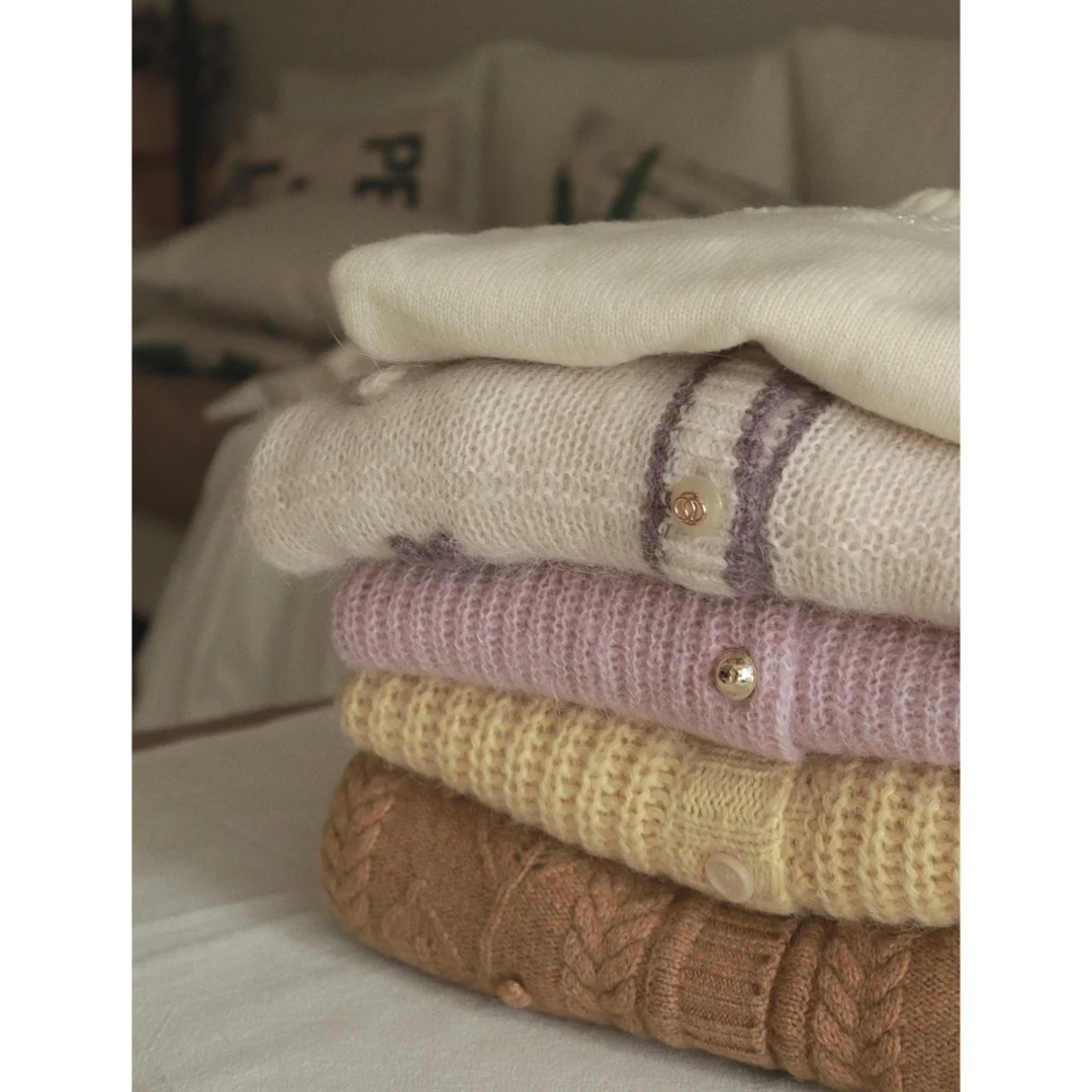 201-300 按编号拍 猪猪复古百搭秋冬新款合集毛衣  ZS201B