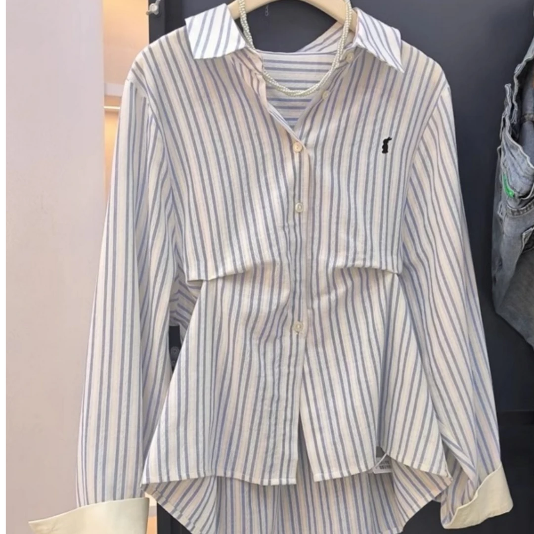 韩系清新蓝白条纹经典翻领衬衫上衣女士时髦洋气穿搭收腰个性衬衣