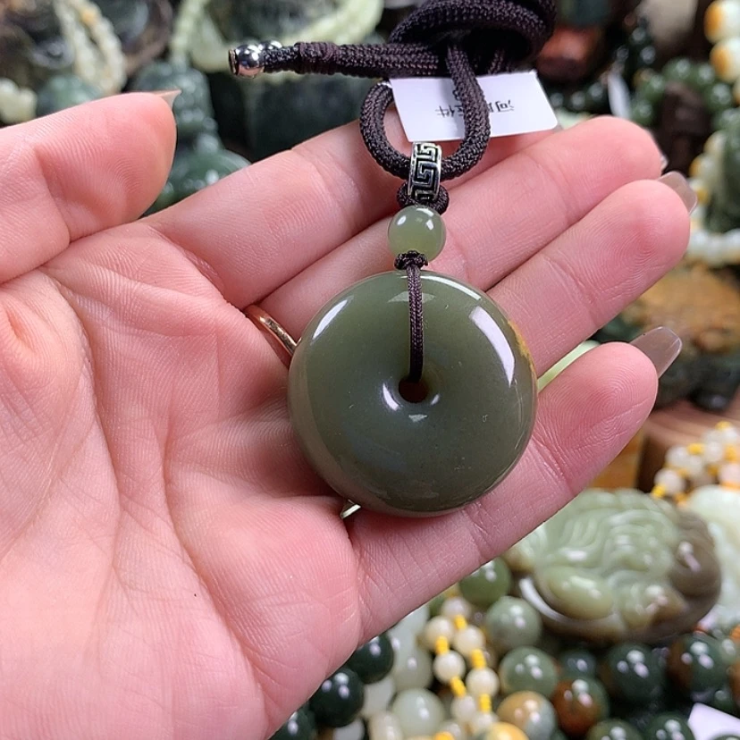 【闪购商品】岫岩河磨玉（透闪石质玉）挂件未镶嵌长*
