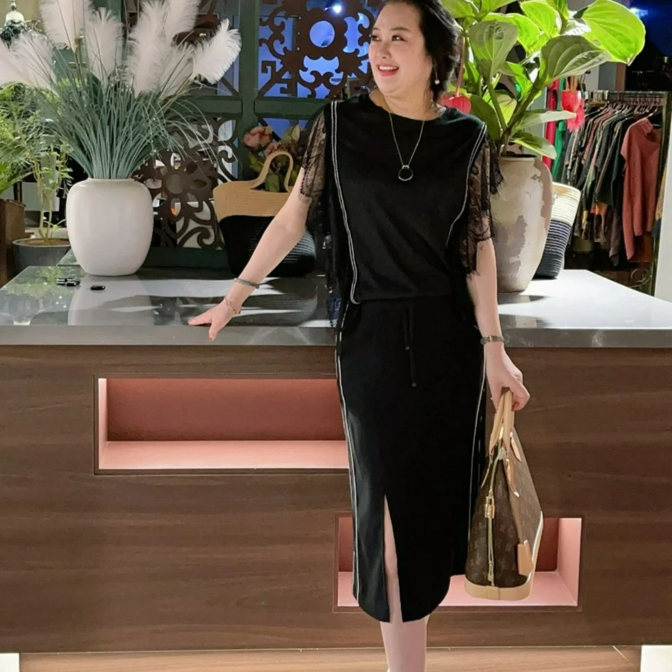 永远女人名品 搭配蕾丝设计时尚套装（00119）时尚 显瘦 气质 高级